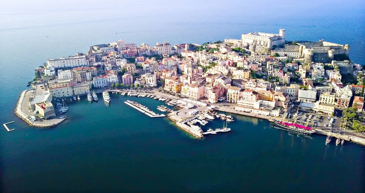 Porto di Gaeta Porto di Gaeta