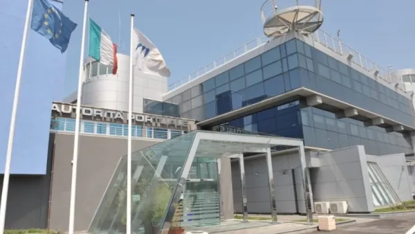 L’AdSP concede alla Asl la struttura per il nuovo centro vaccinale che sorgerà nell’area nord del porto L’AdSP concede alla Asl la struttura per il nuovo centro vaccinale che sorgerà nell’area nord del porto